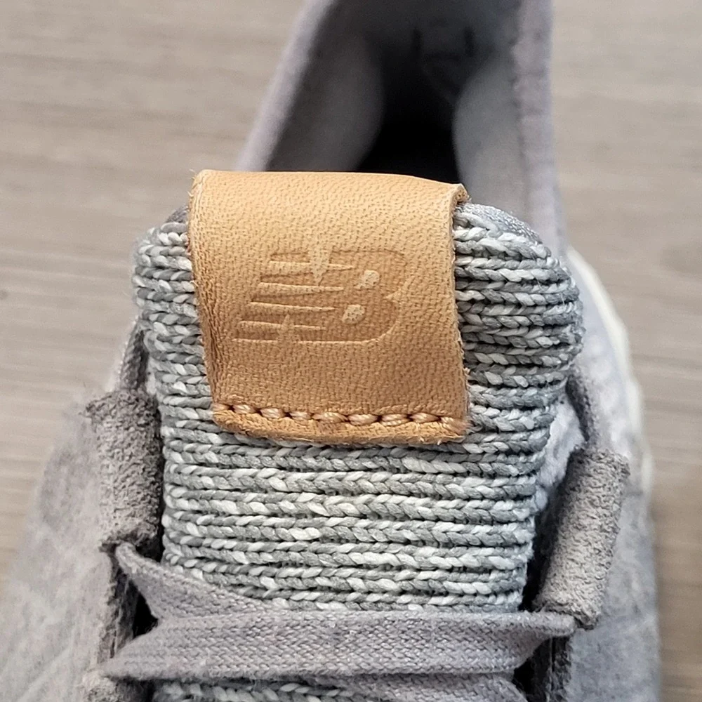 New Balance Fresh Foam Cruz v1 Gray Suede Knit Running Shoes Womens size 11